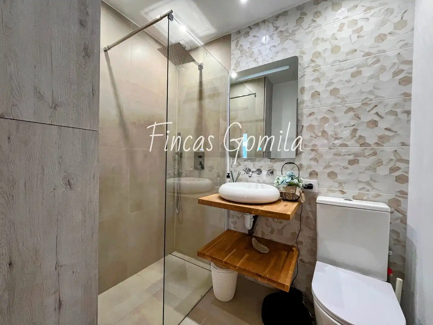 Bathroom of Houses for sale in Alaior  with Air Conditioner, Heating and Private garden