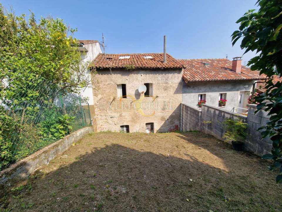 Casa adosada en venda a Calle del Fuerte, Ribadesella