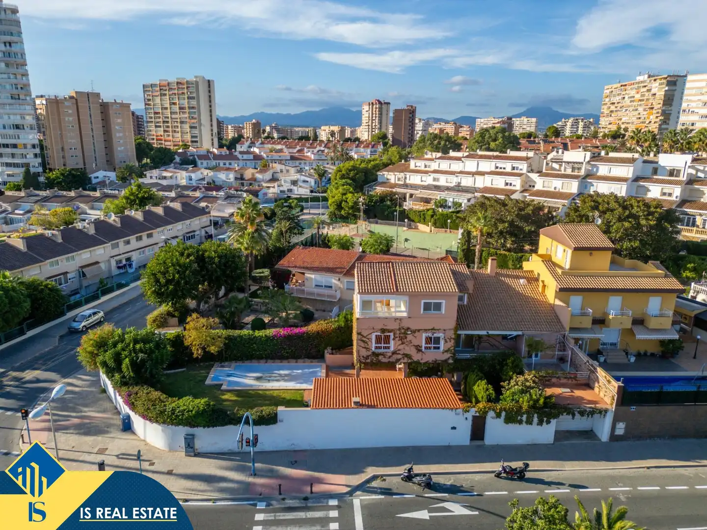 Villa mit Pool zum Verkauf in Playa de San Juan - El Cabo de las Huertas, imagen 2