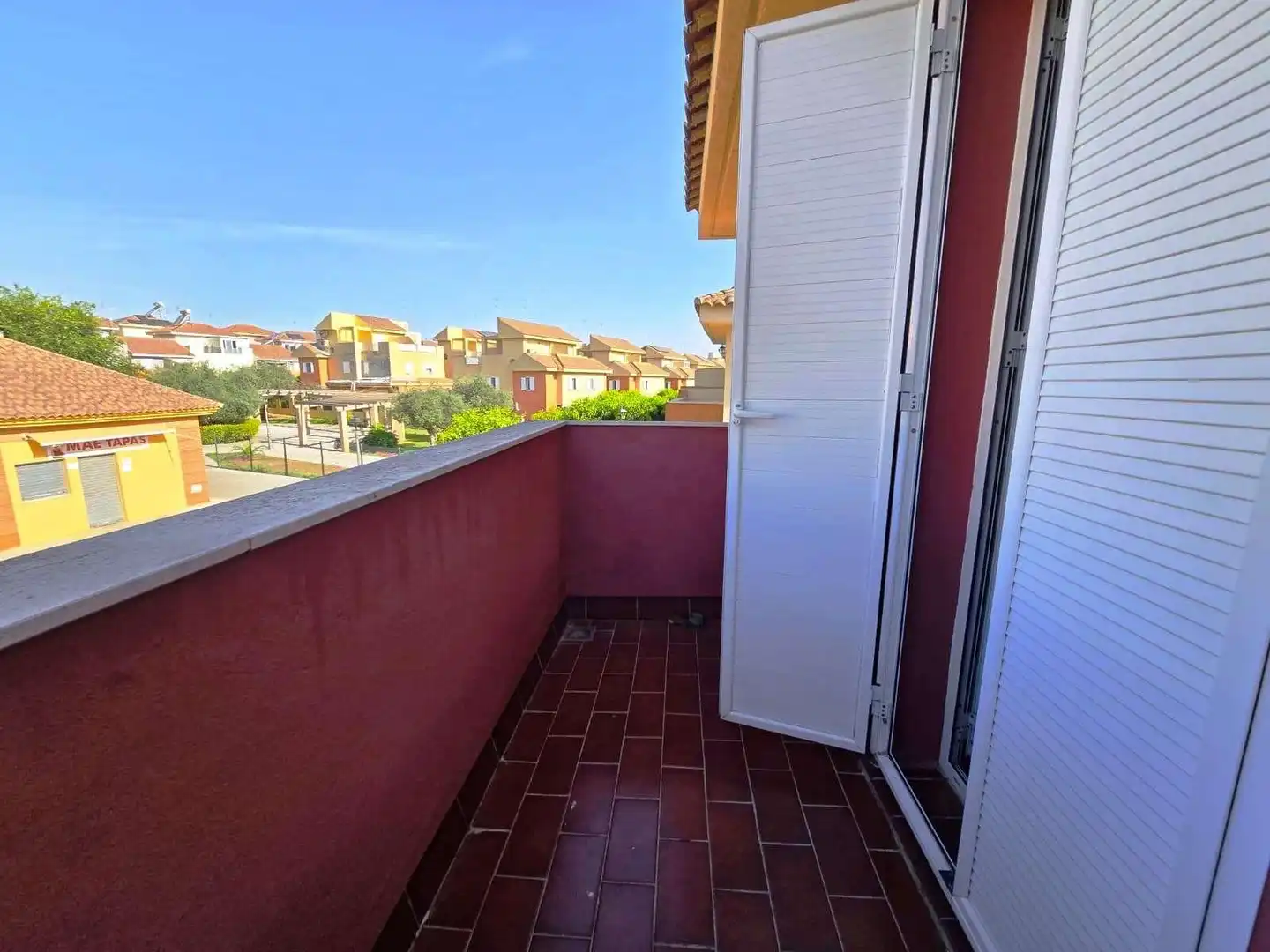 Balcony of Detached homes for sale in Castilleja de la Cuesta  with Air Conditioner, Terrace and Storage room