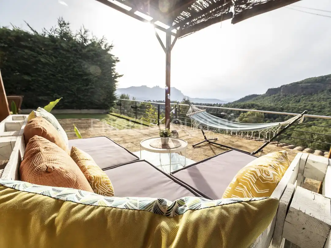 Terraza de Casa o chalet de alquiler en Vacarisses con Aire acondicionado, Calefacción y Jardín privado