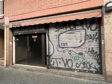 Business premises to rent in BADAL 58
