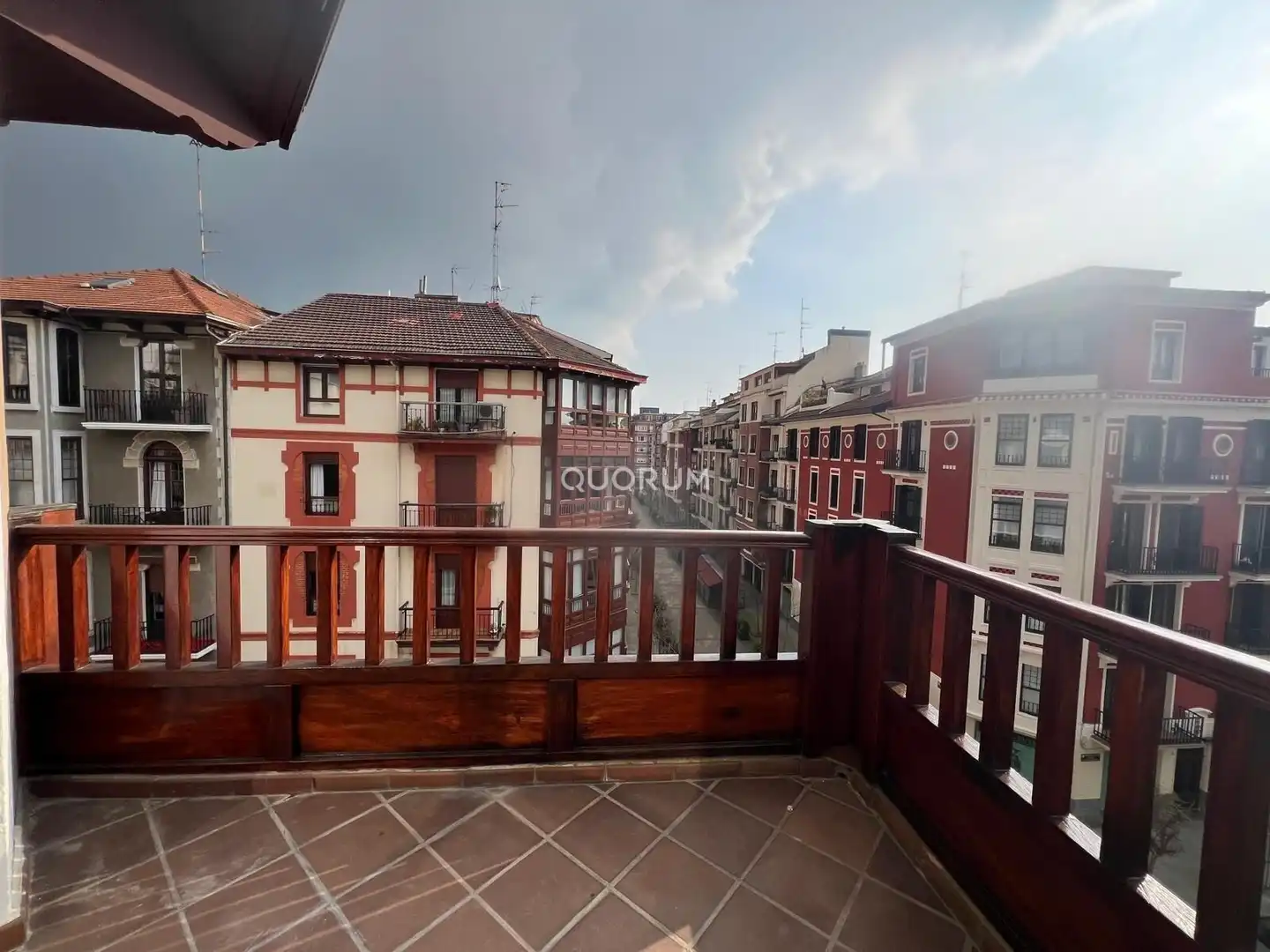 Vista exterior de Pis de lloguer en Getxo  amb Calefacció i Terrassa