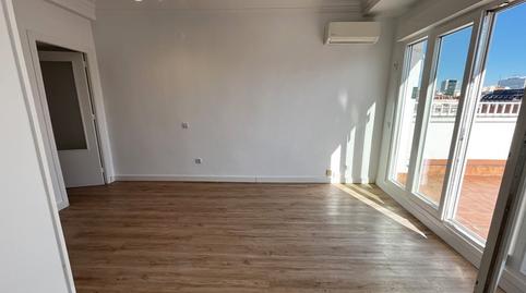 Photo 3 of Attic to rent in Calle de Dulcinea, Cuatro Caminos - Azca, Madrid