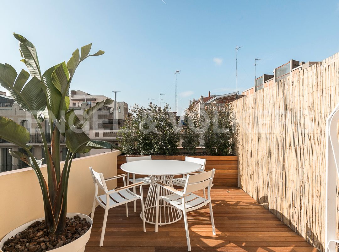 Àtic de lloguer a Vila de Gràcia