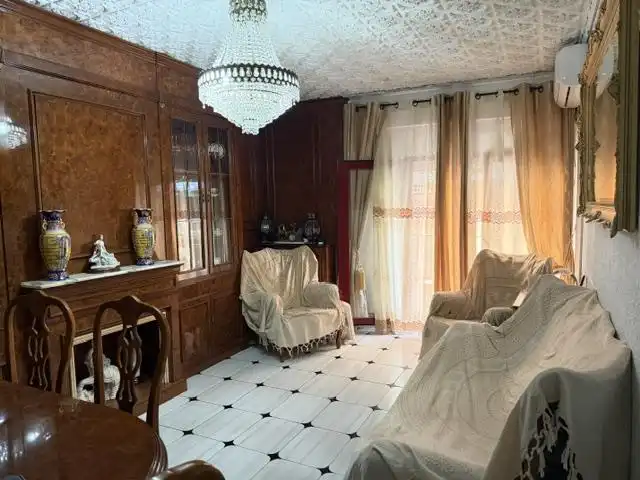 Piso con balcón en venta en Calle de Fray Ceferino González