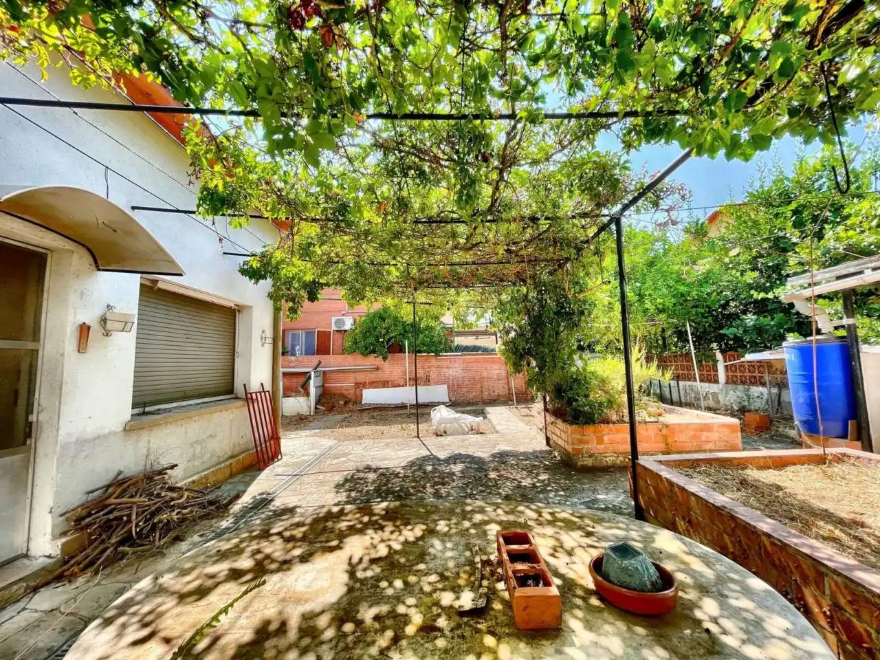 Terrassa de Casa o xalet en venda en Cerdanyola del Vallès amb Calefacció, Jardí privat i Terrassa