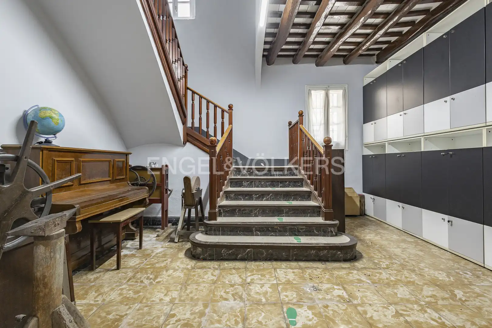 Edificio en venta en Sant Joan Despí