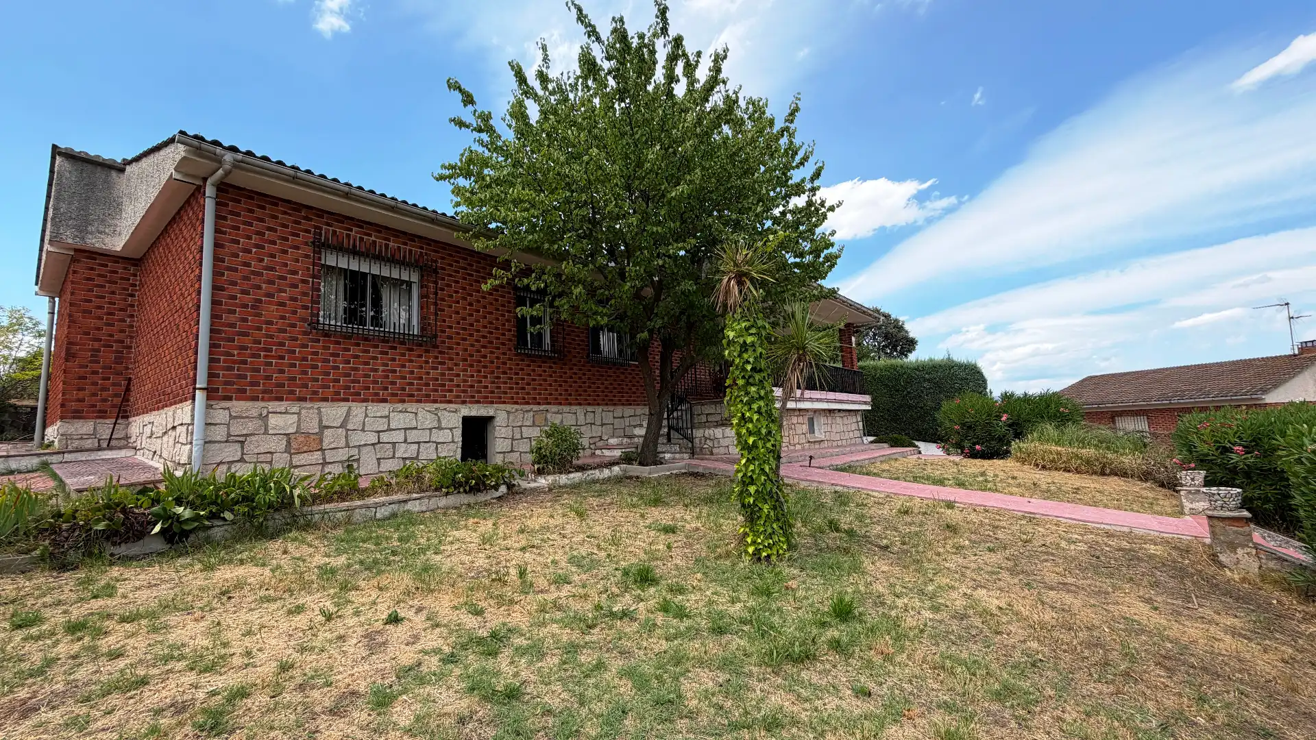 Exterior view of Houses for sale in Santa Cruz del Retamar  with Private garden, Terrace and Swimming Pool