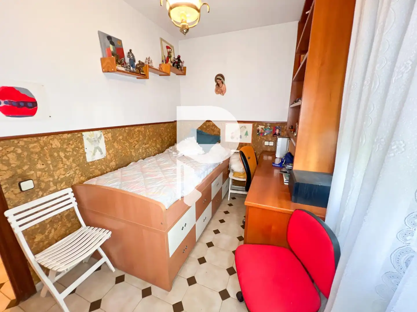 Dormitori de Casa o xalet en venda en Pallejà amb Aire condicionat, Calefacció i Jardí privat