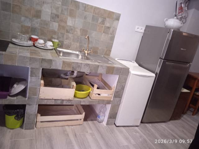 Oficina en Alquiler en Calle Arzobispo Guerrero en Angustias - Chana - Encina