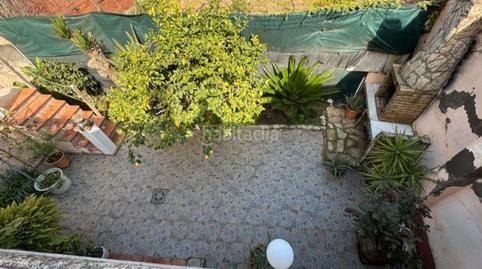 Foto 2 de Casa adosada en venta en Montcada, Barri del Centre, Barcelona
