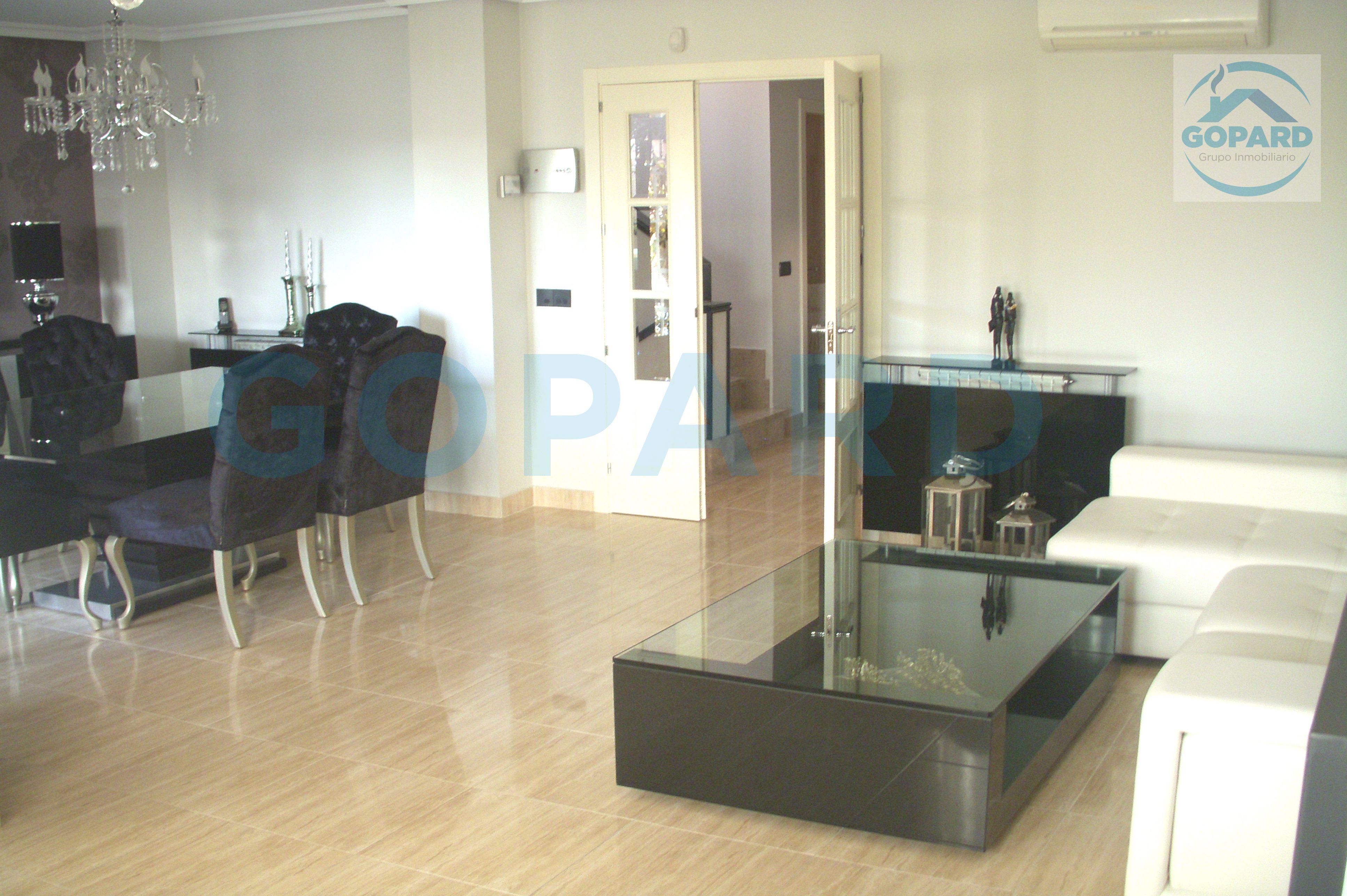 Living room of Single-family semi-detached to rent in Villanueva de la Cañada  with Air Conditioner, Heating and Private garden