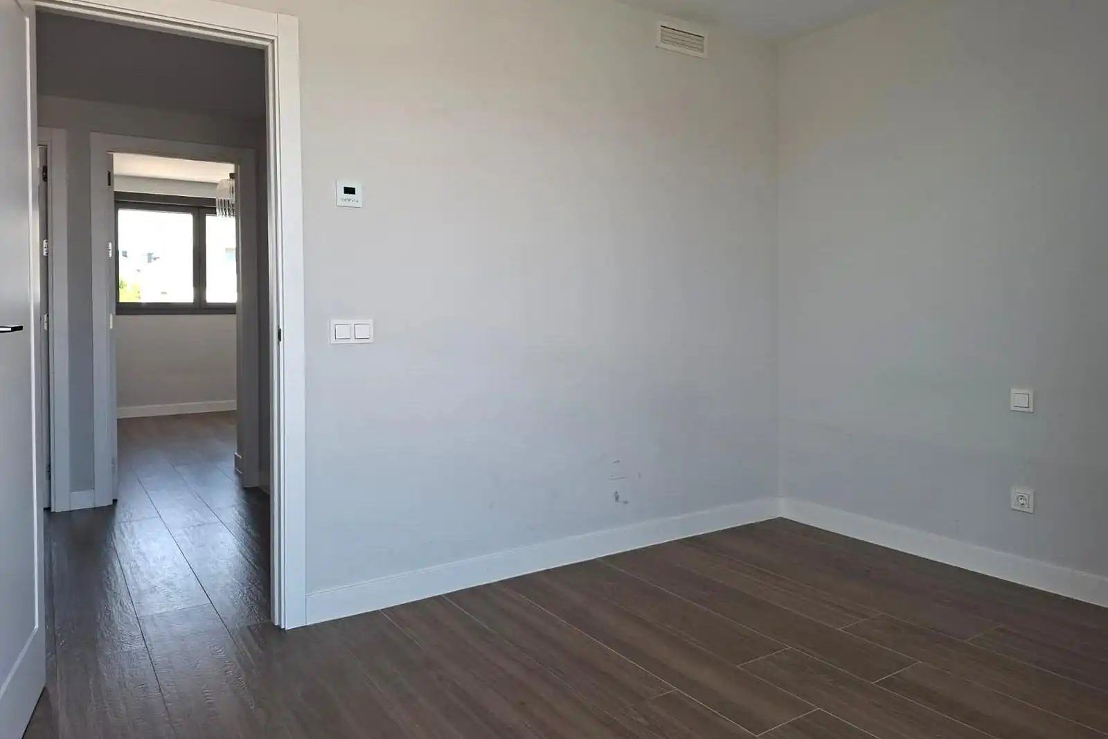 Attic for rent in Boadilla del Monte  with Terrace, Storage room and Community pool