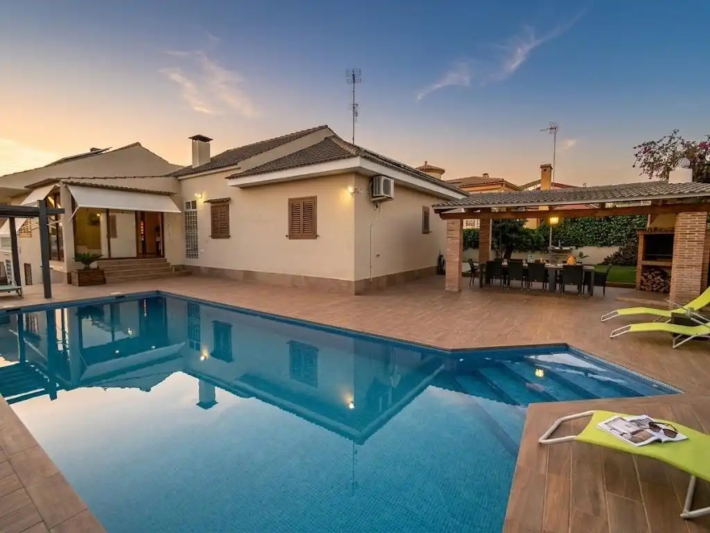 Piscina de Casa o chalet en venta en Carcaixent con Aire acondicionado, Calefacción y Jardín privado