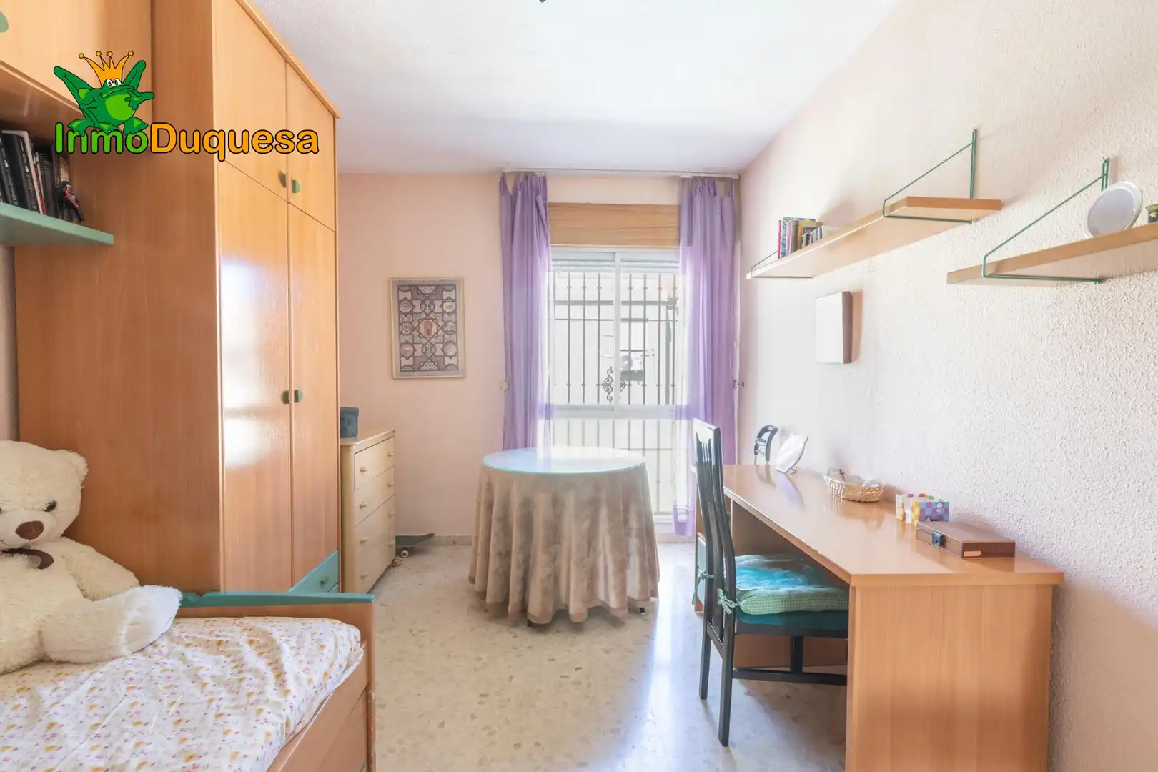 Habitación de Piso en venta en Peligros con Aire acondicionado, Terraza y Amueblado