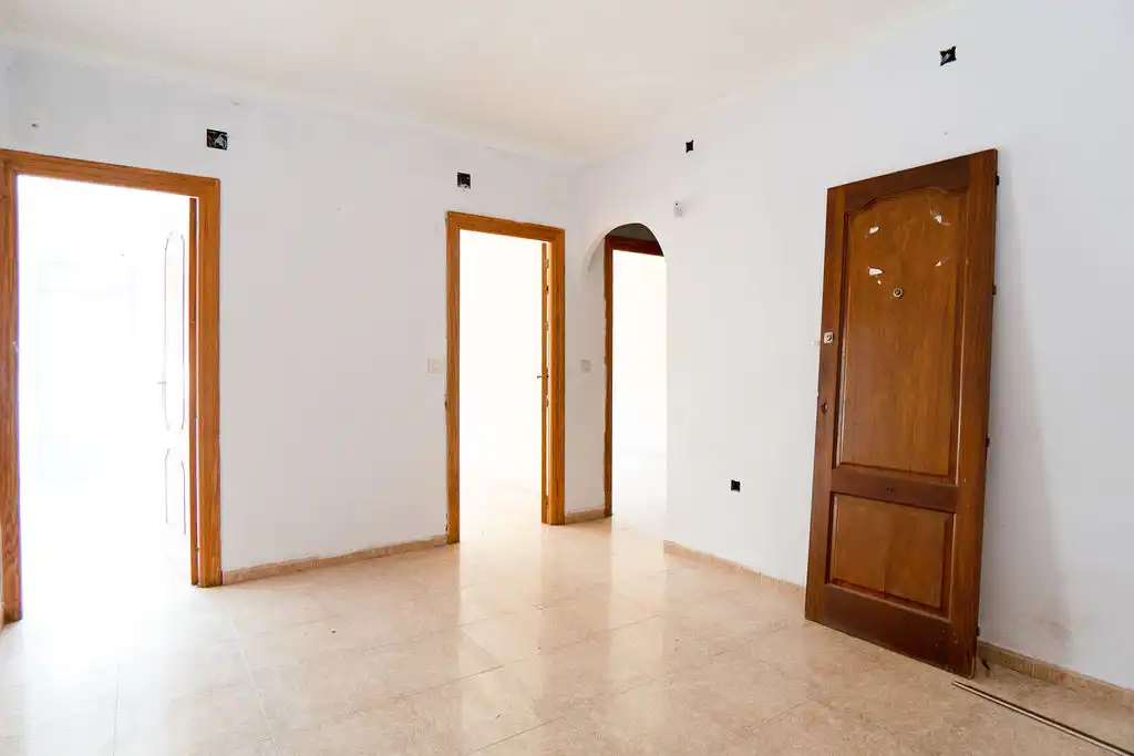 Piso en venta en C/ Almería, Casco Antiguo