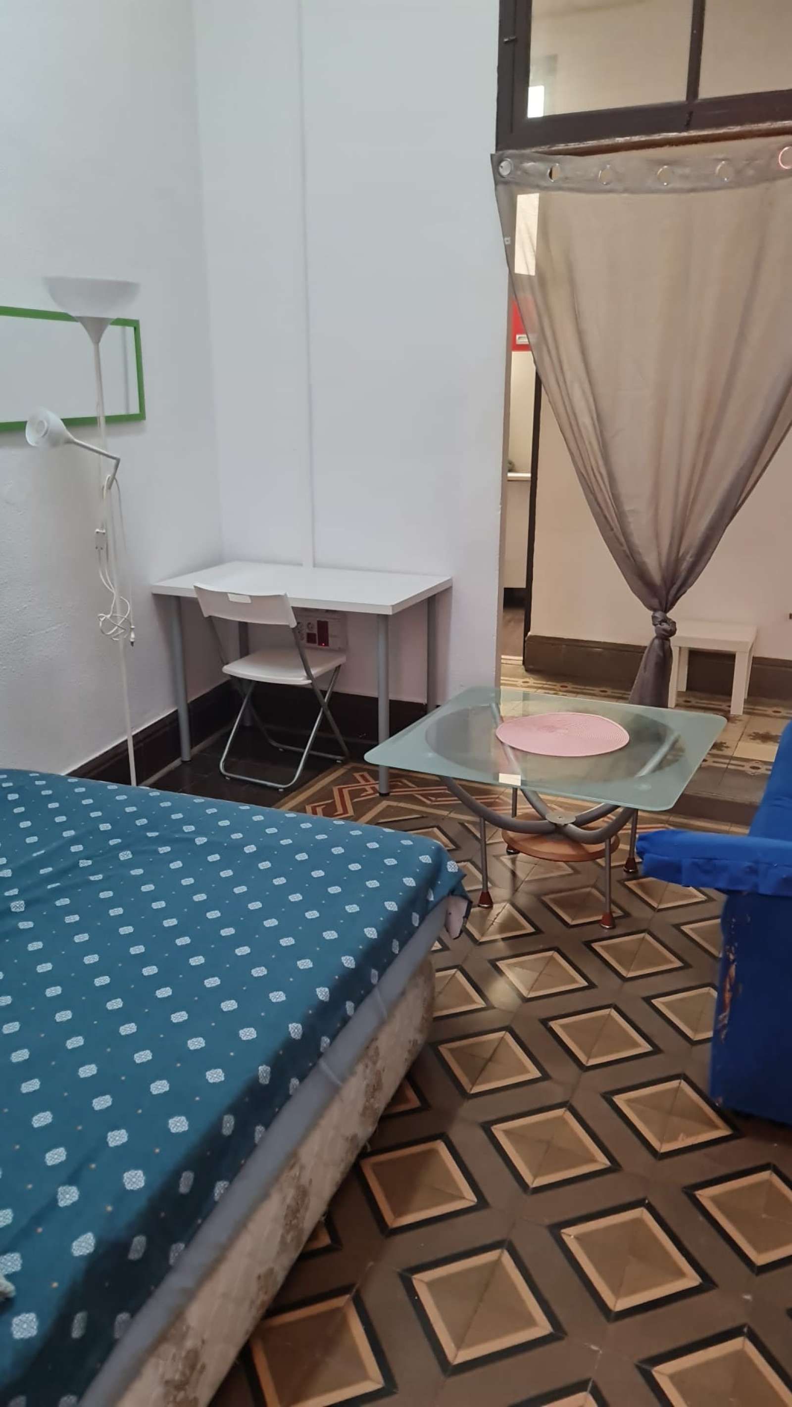 Dormitori de Estudi per a compartir en  Granada Capital amb Aire condicionat, Calefacció i Terrassa