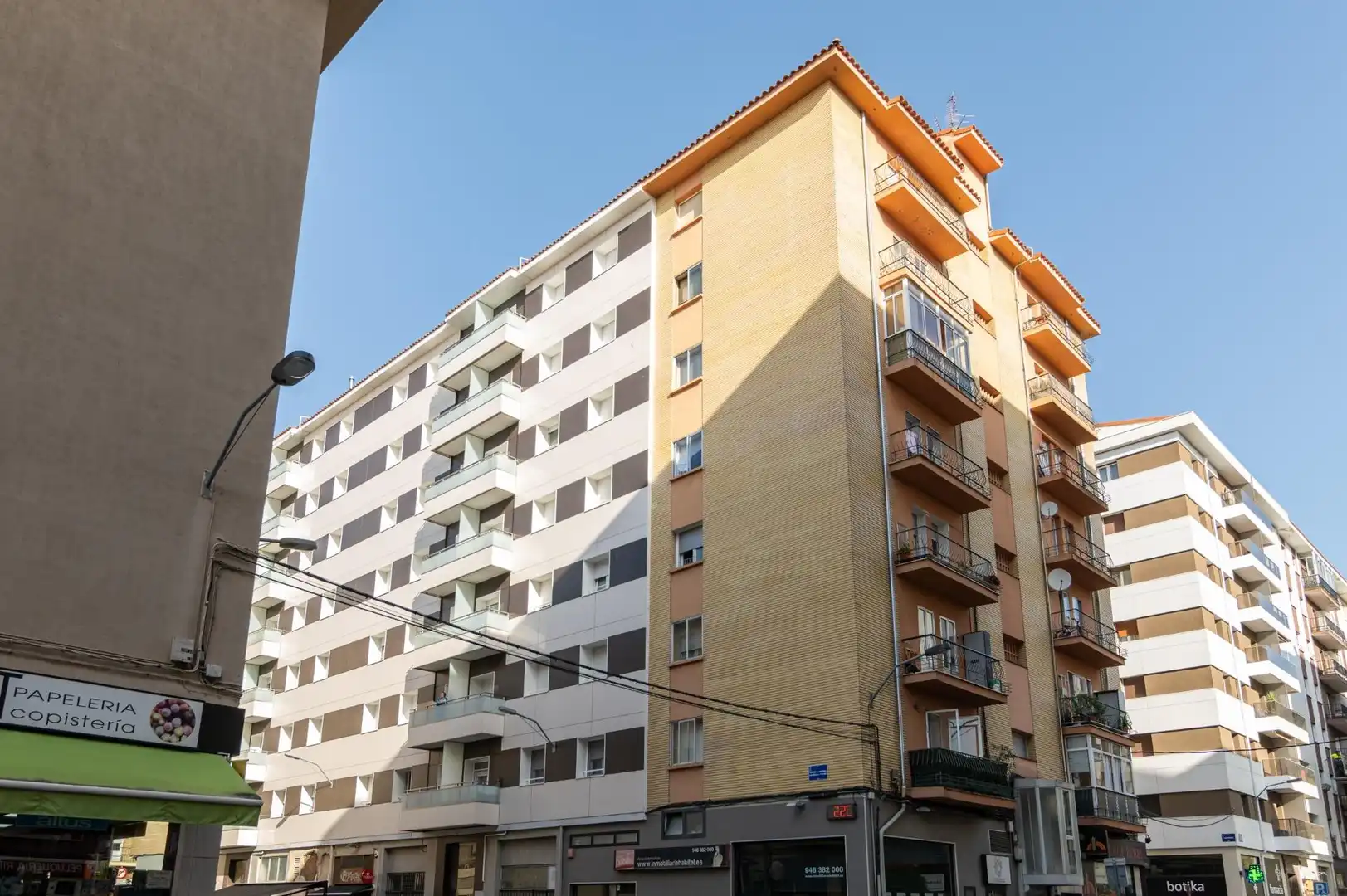 Flat with lift for sale in Calle DIVINA PASTORA, imagen 3