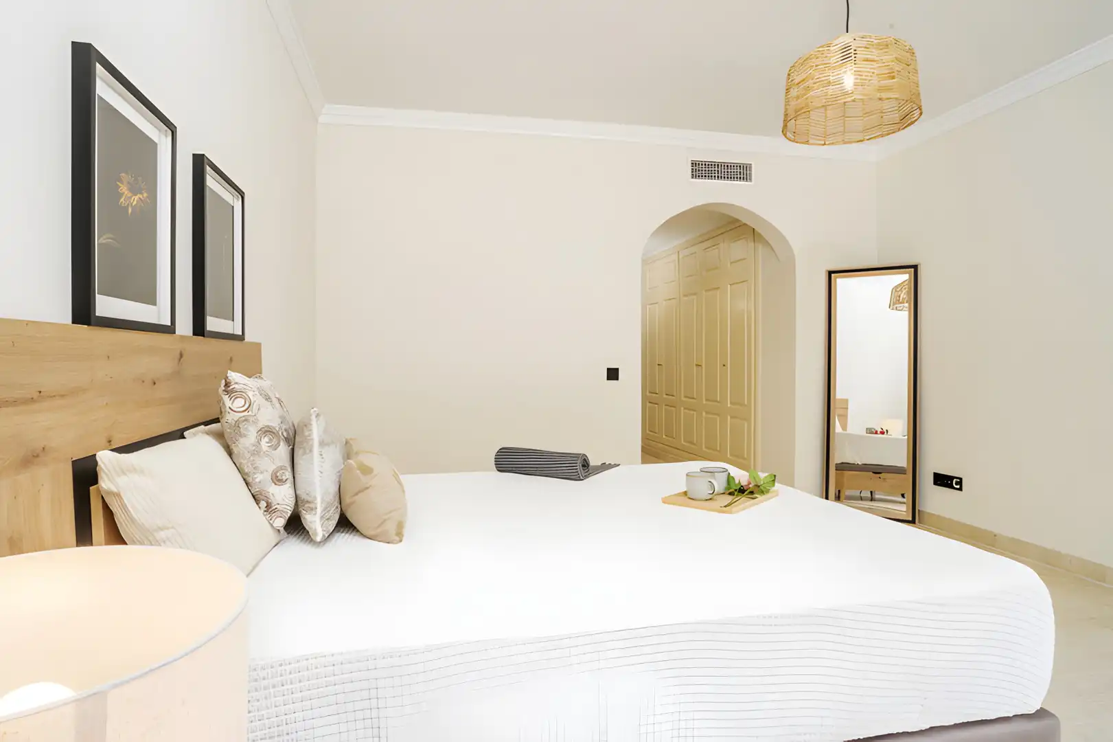 Habitación de Apartamento en venta en Marbella con Aire acondicionado, Terraza y Piscina