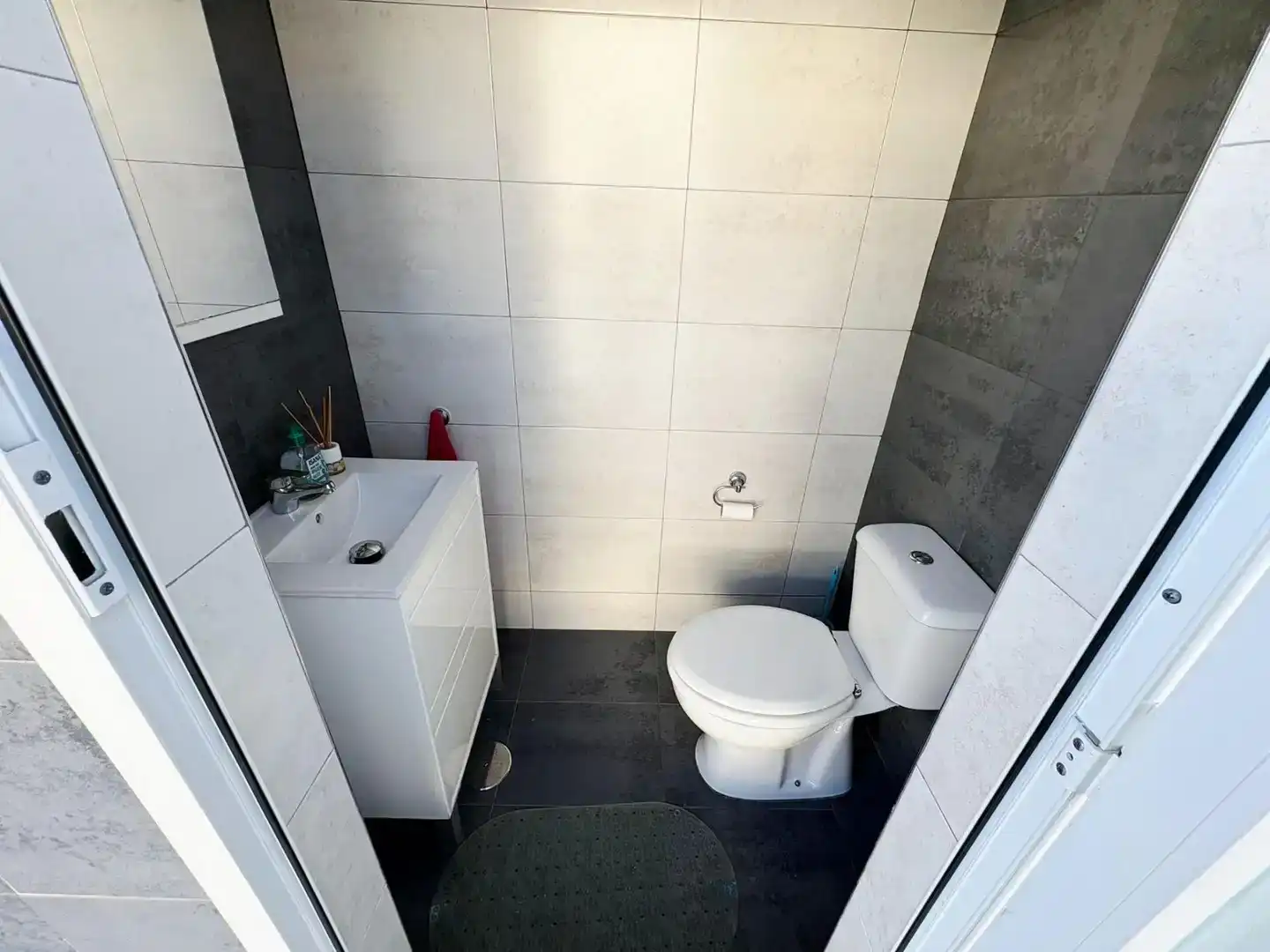 Bany de Casa o xalet en venda en Torrevieja amb Aire condicionat i Piscina