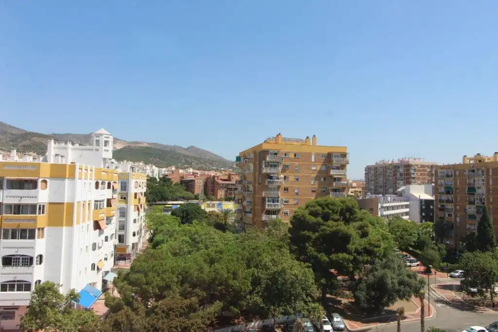 Vista exterior de Apartamento en venta en Benalmádena con Aire acondicionado, Terraza y Amueblado
