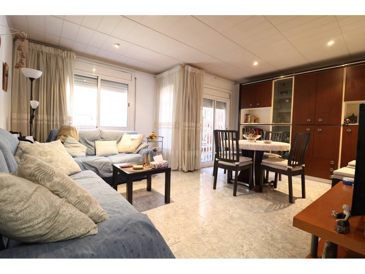 Sala d'estar de Pis en venda en Ripollet amb Calefacció i Balcó