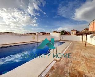 Exterior view of House or chalet for sale in Fuente de Piedra  with Private garden, Terrace and Community pool