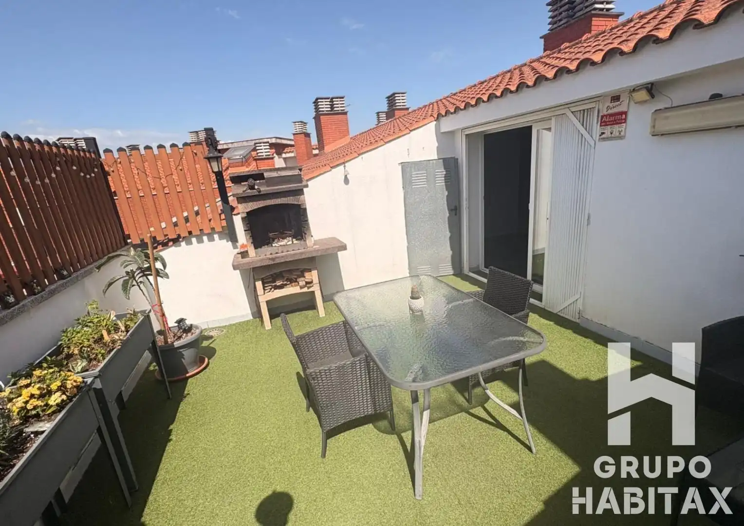 Dúplex en venta en Calle BARBERA DEL VALLES, Can Clos - Pinetons