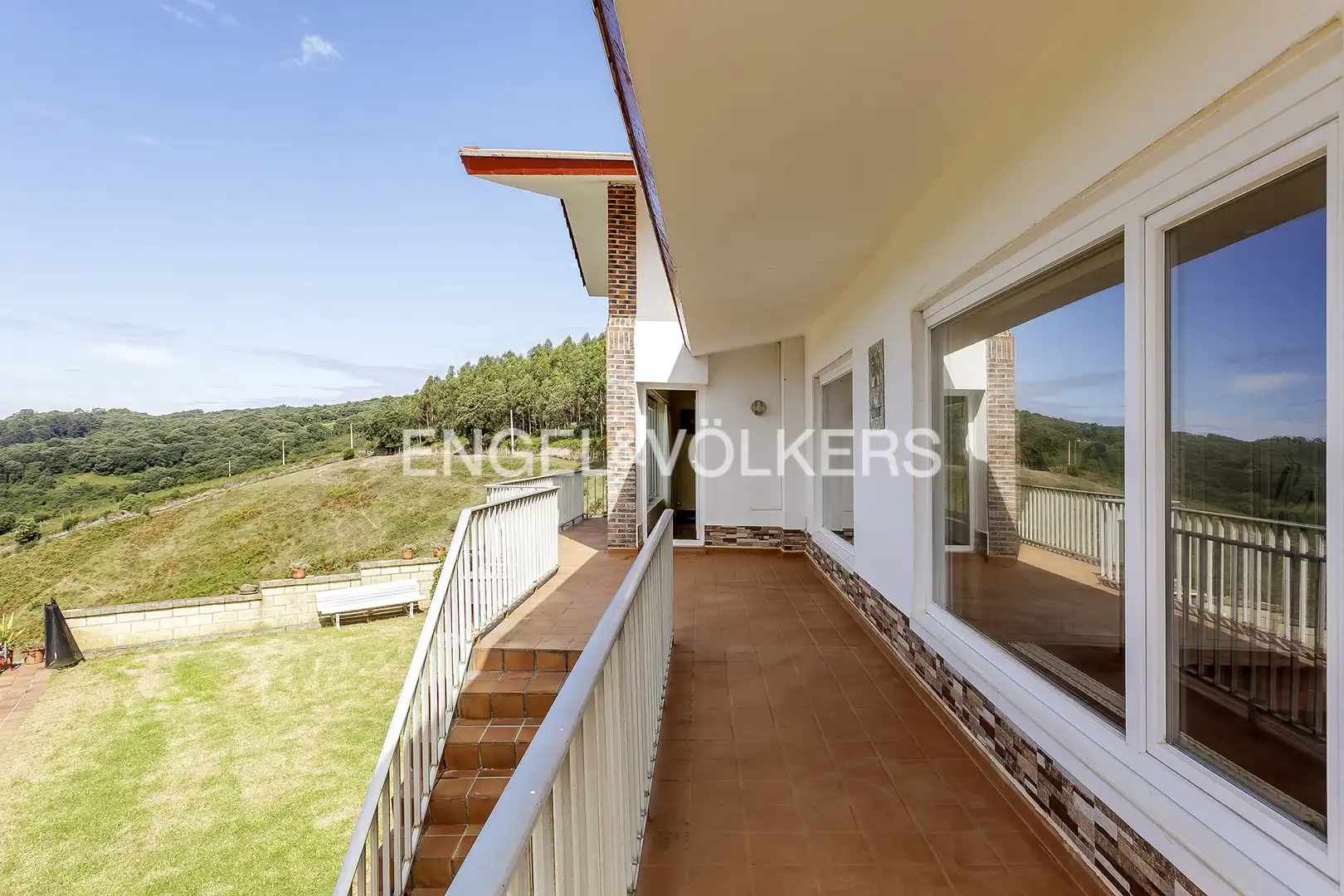 Terrace of Houses for sale in Gorliz  with Heating, Private garden and Terrace