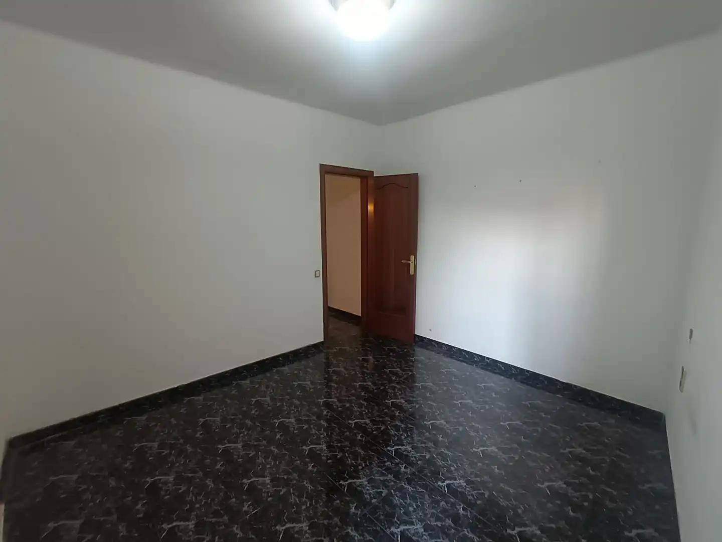 Habitación de Piso en venta en El Prat de Llobregat con Balcón