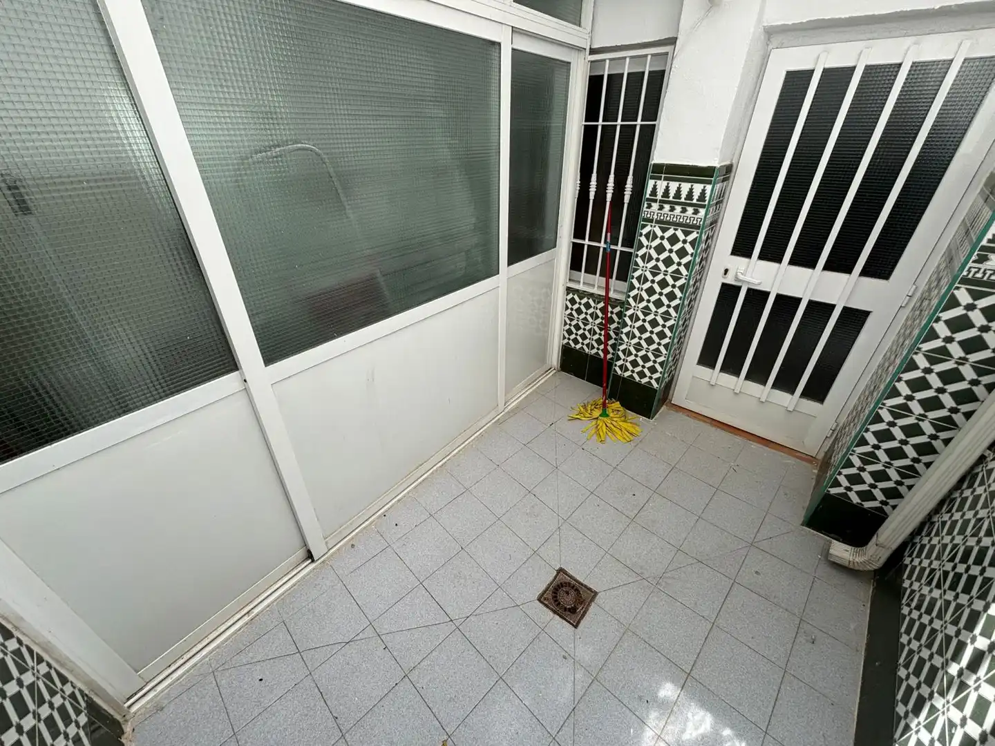 Flat for rent in Jaén  with Air Conditioner, Heating and Terrace