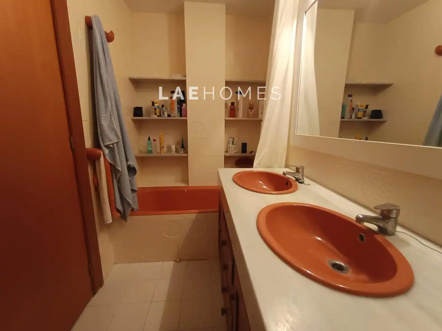 Bathroom of Apartments for rent in Benicasim / Benicàssim  with Air Conditioner, Terrace and Furnished