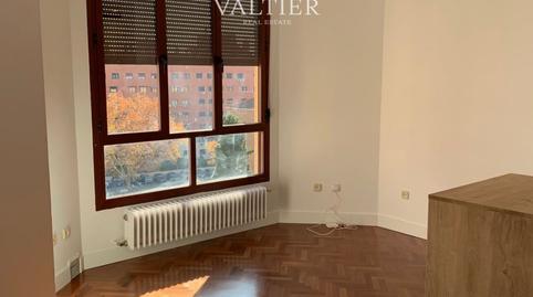 Foto 2 de Pis de lloguer a Del Jazmín, Costillares,  Madrid Capital