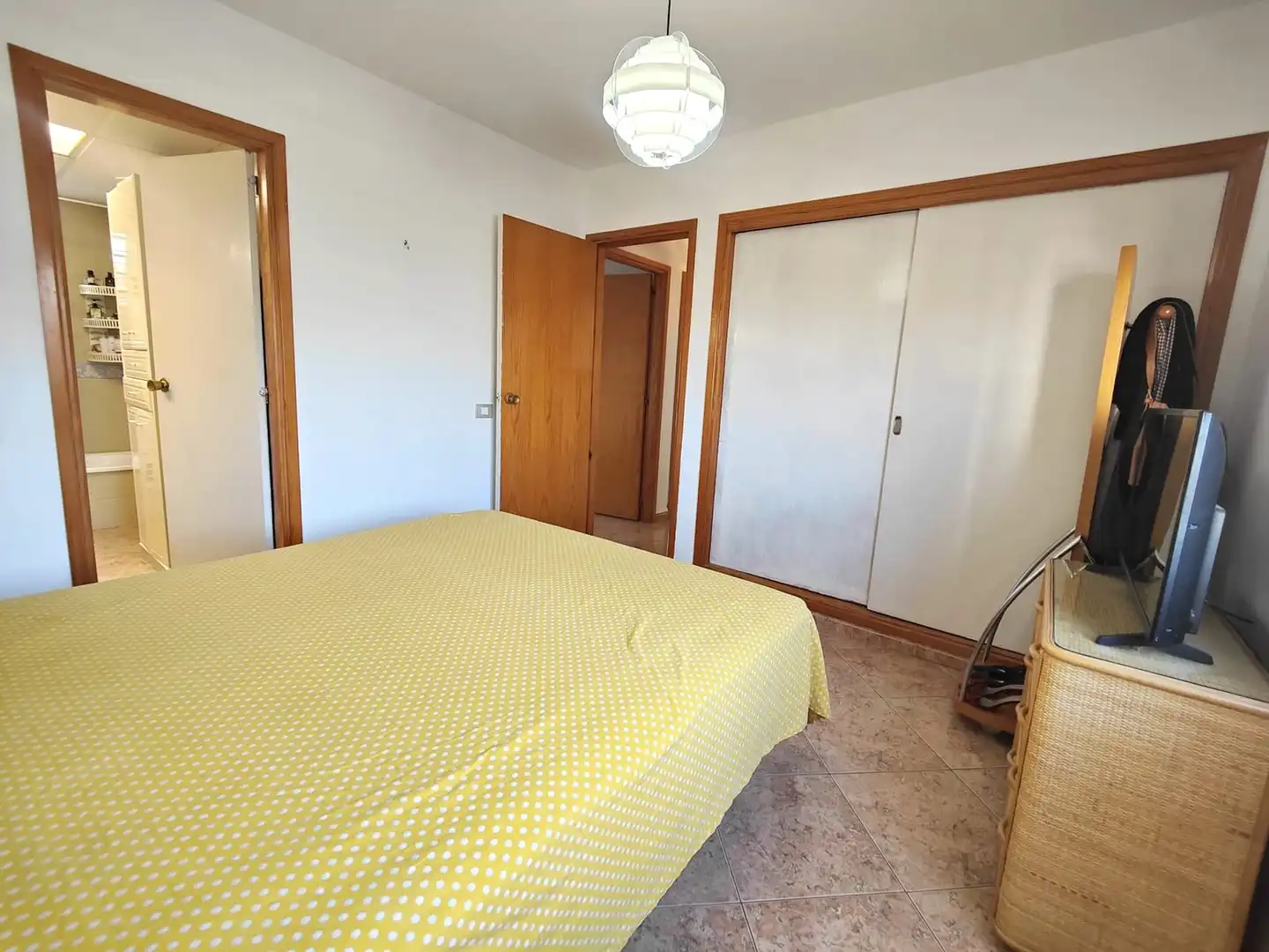 Habitación de Planta baja en venta en Arona con Jardín privado, Terraza y Amueblado