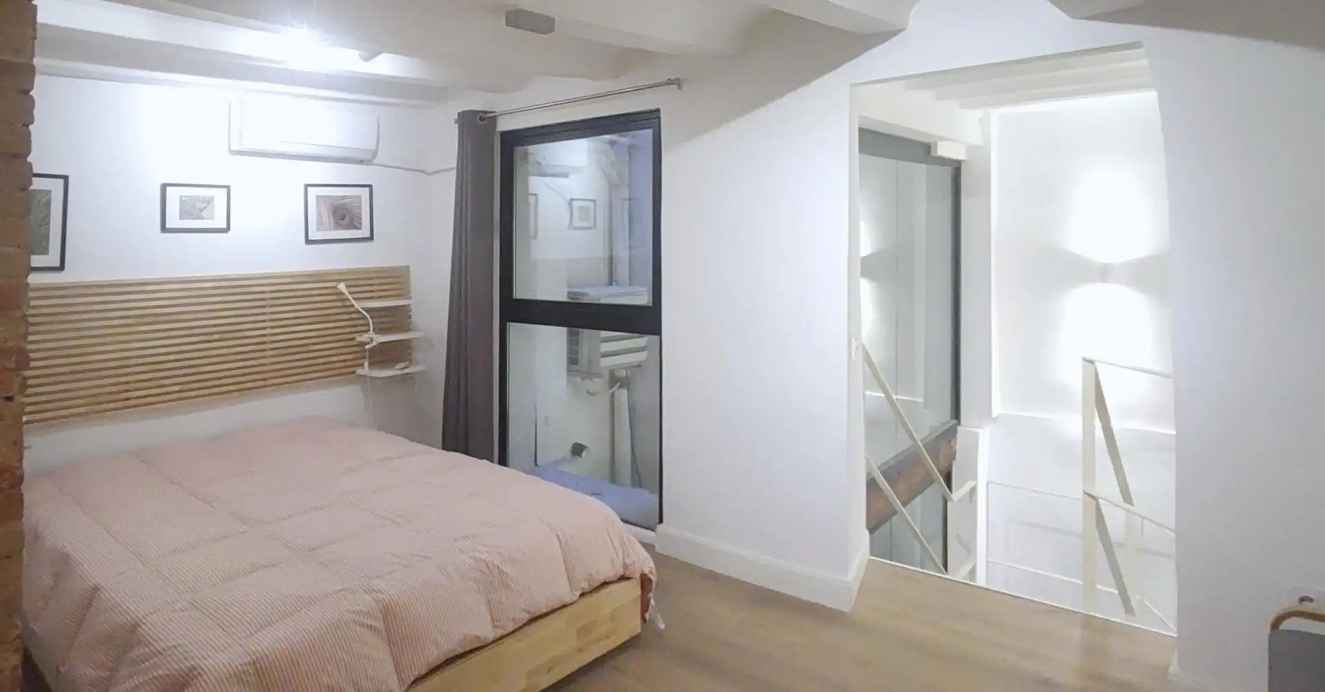 Habitación de Dúplex en venta en Valencia con Calefacción y Amueblado