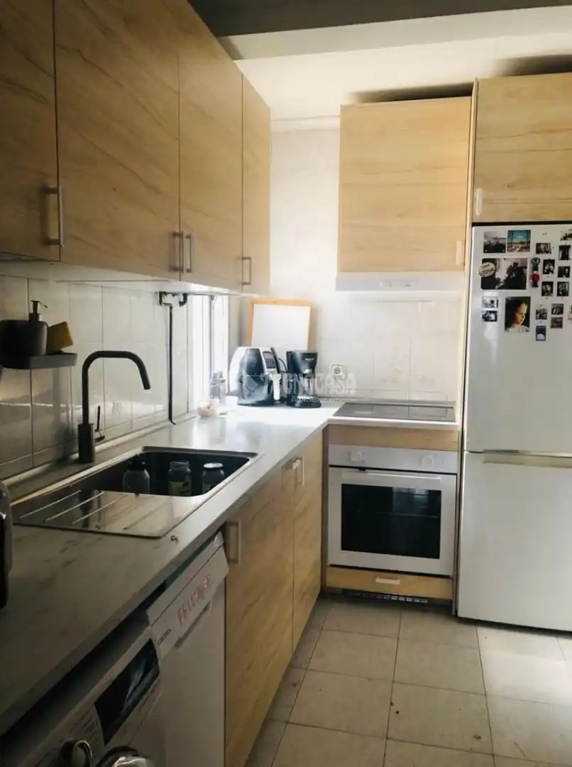 Kitchen of Flat for sale in Macarena