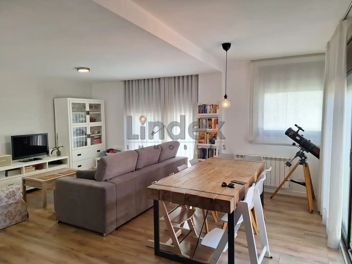 Sala de estar de Piso en venta en Arenys de Mar con Aire acondicionado, Calefacción y Parquet