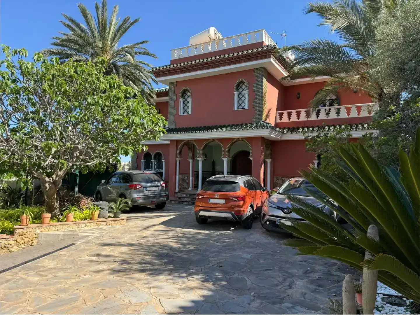 Vista exterior de Piso en venta en Churriana