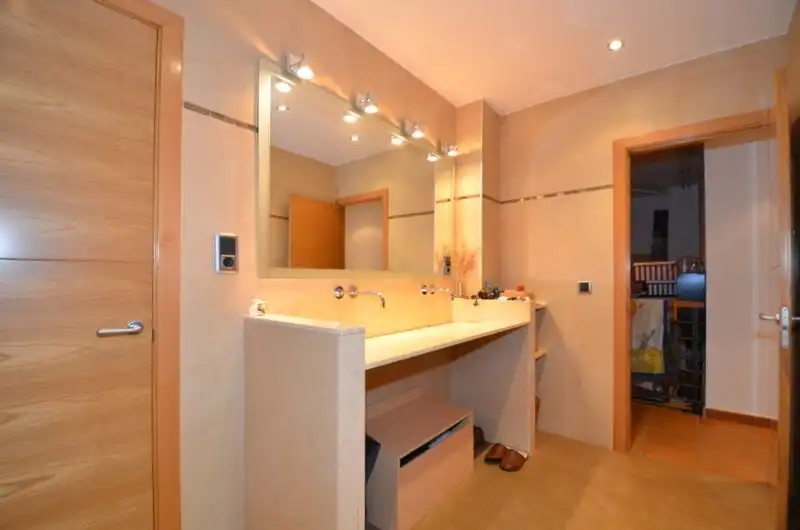 Casa con piscina en venta en Palau-saverdera, imagen 16