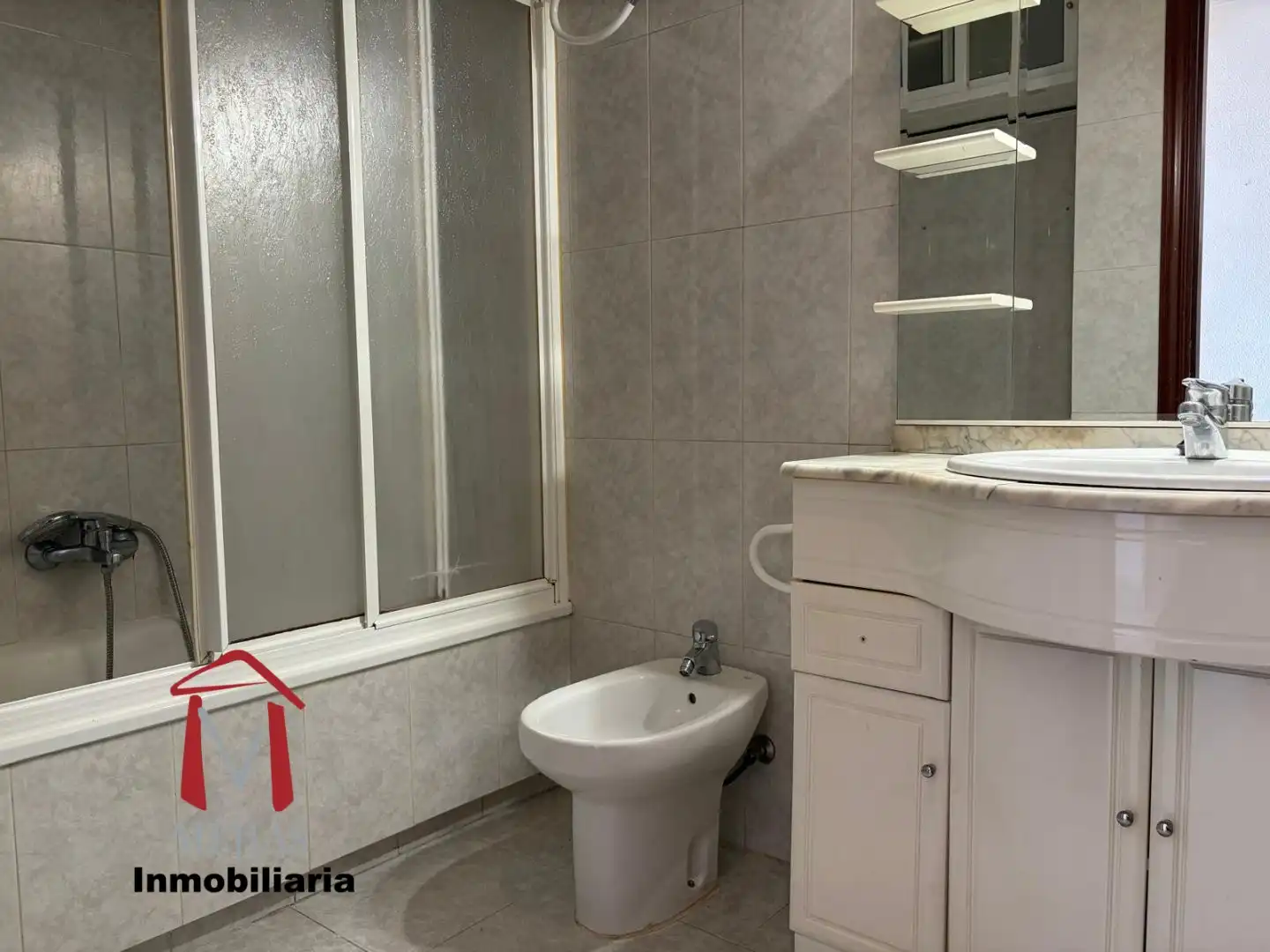 Piso con ascensor en venta en Zona de la Vega, imagen 18
