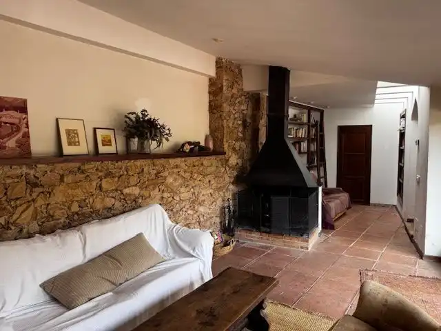 Casa rustica con giardino in vendita a Mont-ras, imagen 5