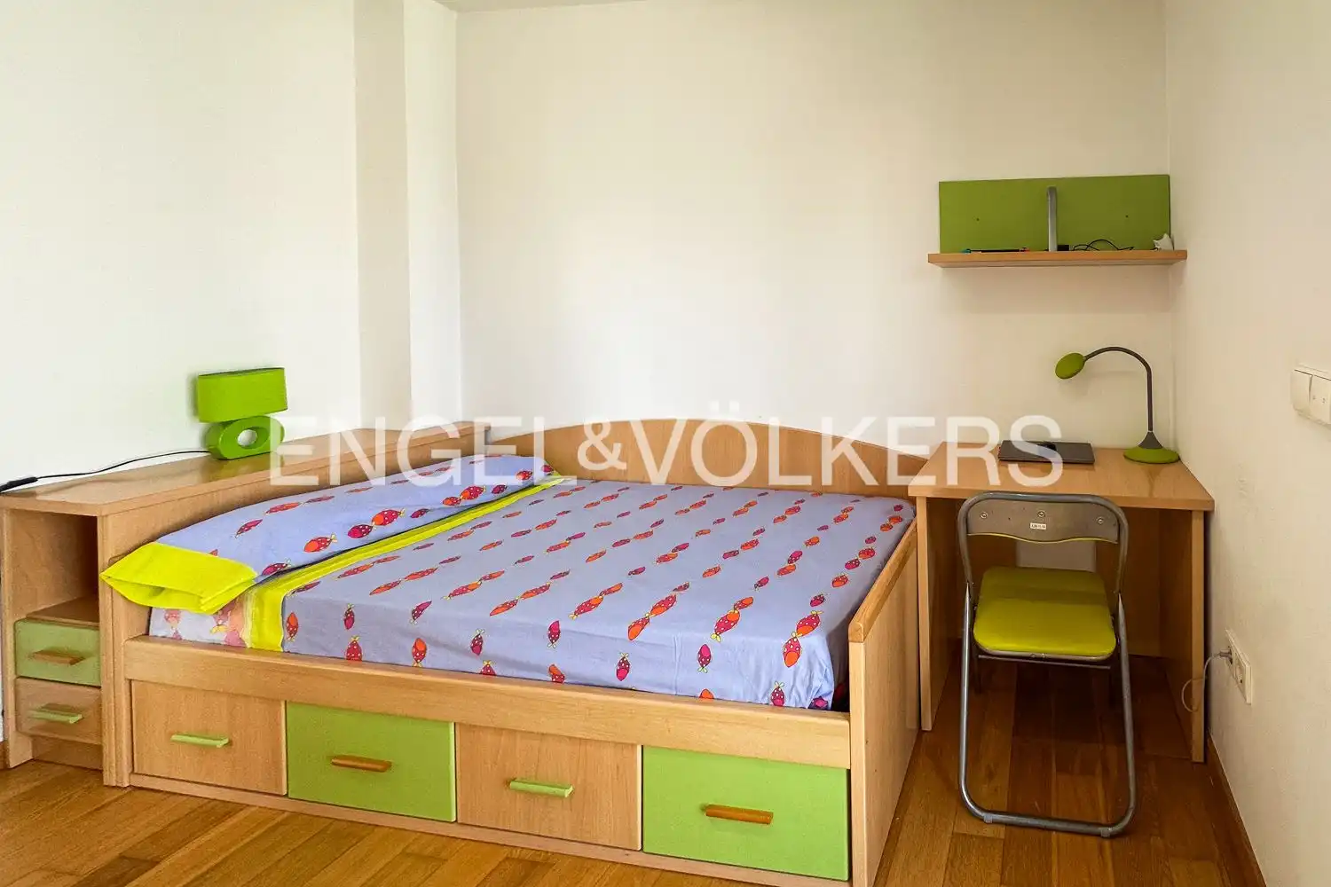Habitación de Casa o chalet de alquiler en Sagunto / Sagunt con Aire acondicionado, Calefacción y Jardín privado