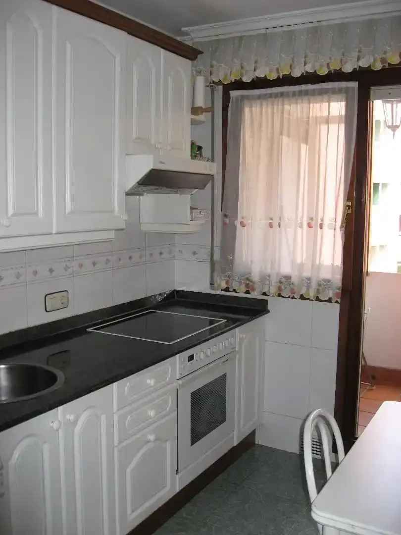 Küche von Wohnung zum Verkauf in Torrelavega 