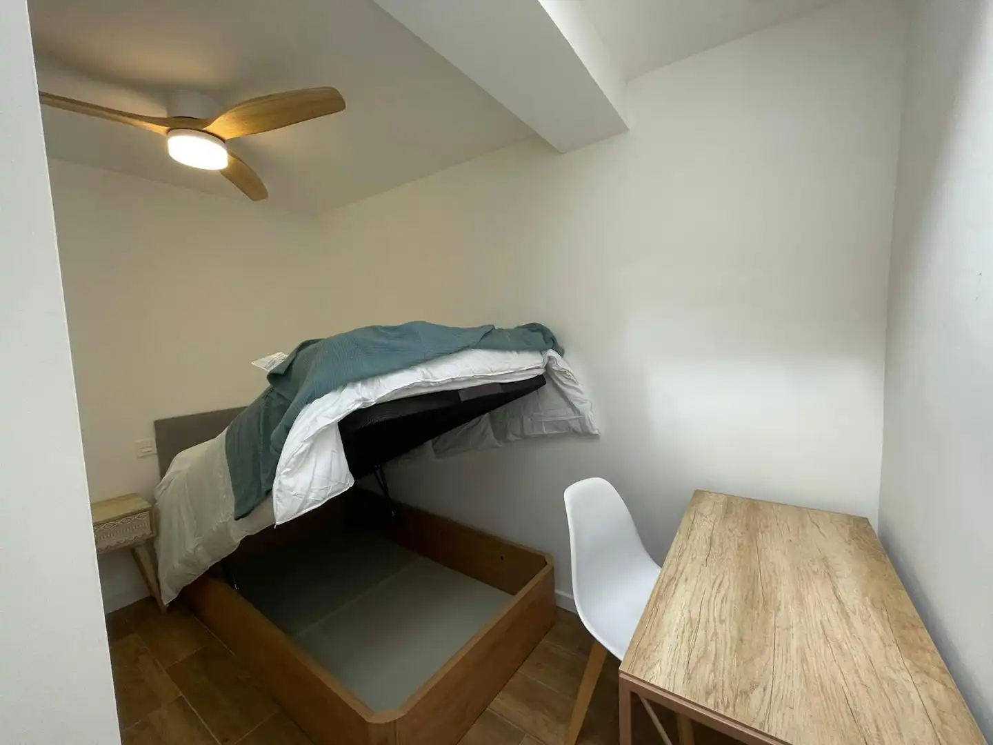 Bedroom of Flat for rent in Alcorcón  with Heating, Furnished and Washing machine