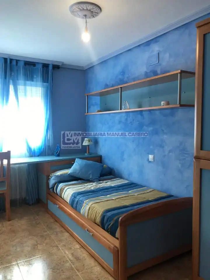 Bedroom of Flat for rent in Cáceres  with Heating, Terrace and Storage room
