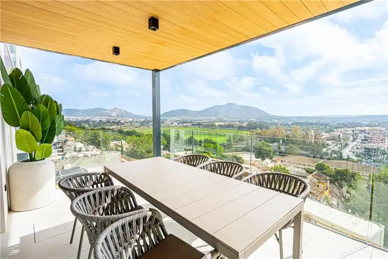 Attique avec piscine à vendre à Santa Ponça