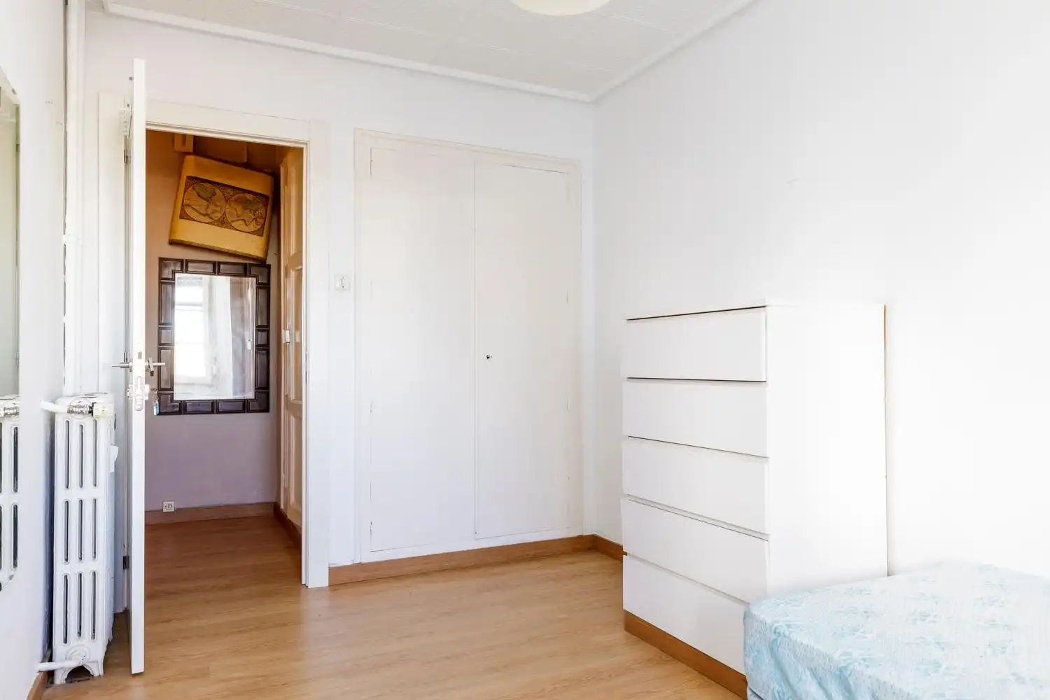 Habitación de Piso en venta en Zaragoza con Calefacción