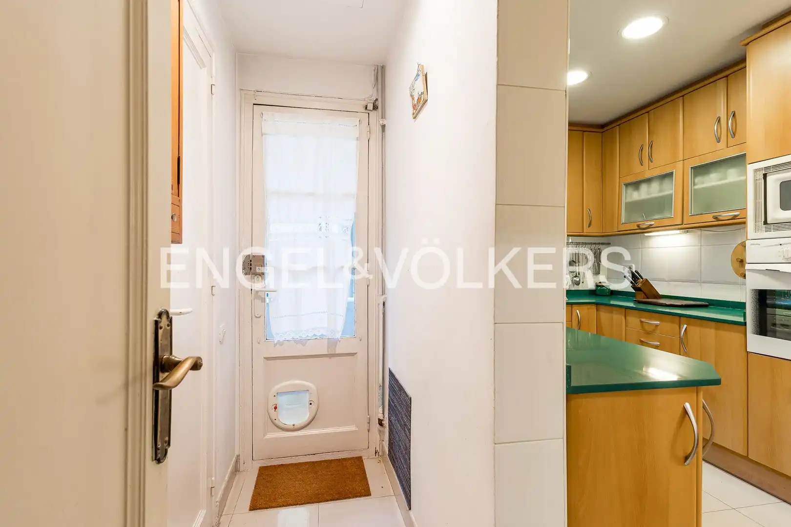 Flat for sale in Barcelona  with Heating and Parquet flooring