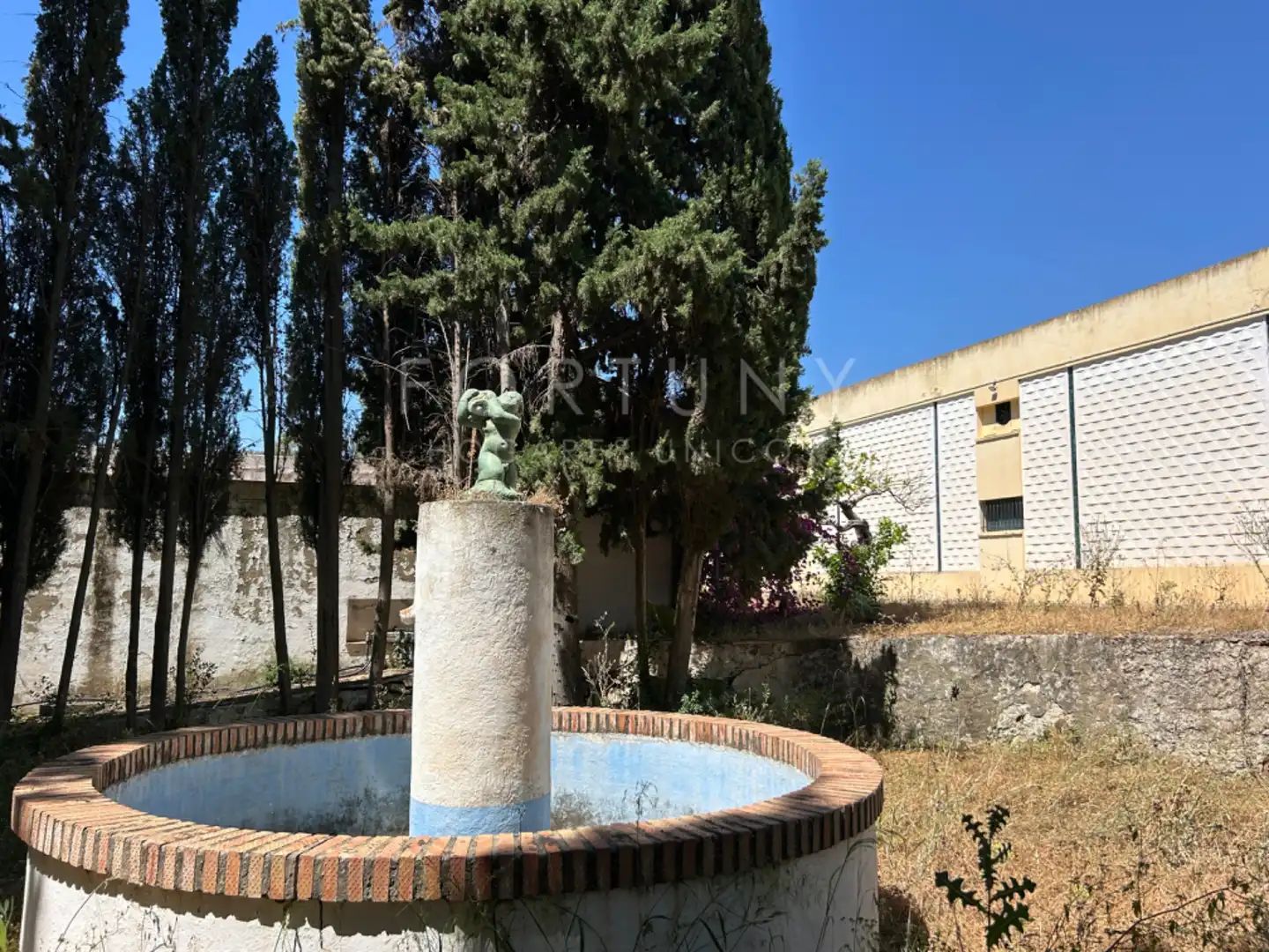 Jardín de Nave industrial en venta en Málaga